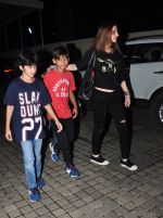 Suzanne kHan snapped with kids at pvr on 15th Aug 2016